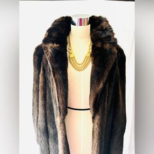 Luxurious Brown Faux Fur Cape
